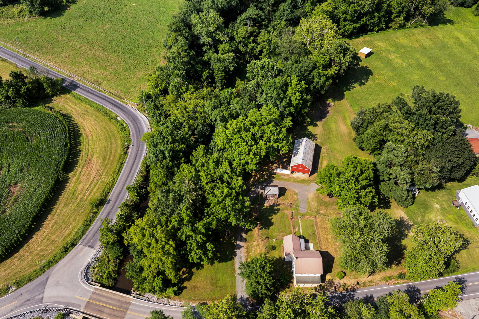 755 Poplar Street, Denver by Kline, Kreider & Good Auctioneers