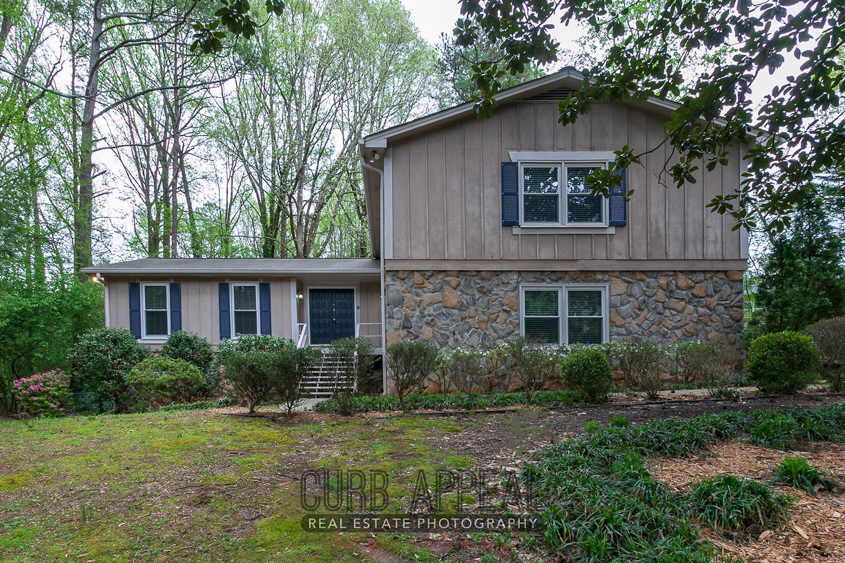 1415 Hialeah Court Marietta GA by Curb Appeal Photography