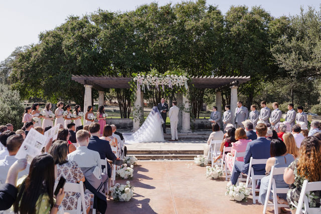 Abby + Josh — UnityREEL photography at Garey House