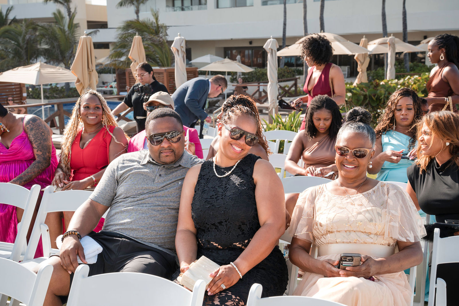 Wedding at Hyatt Ziva Cancun photographed by Arch Wedding Studio