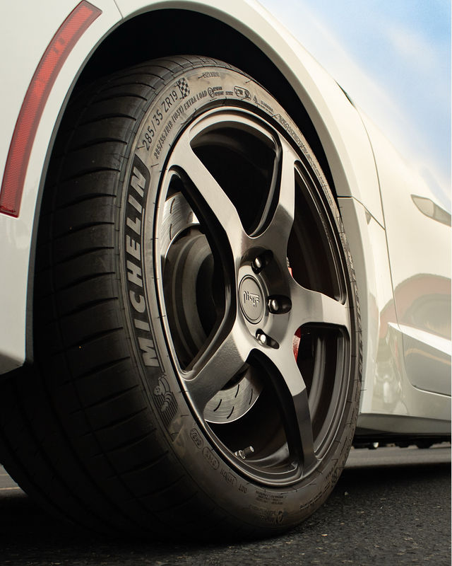 Vehicle detail