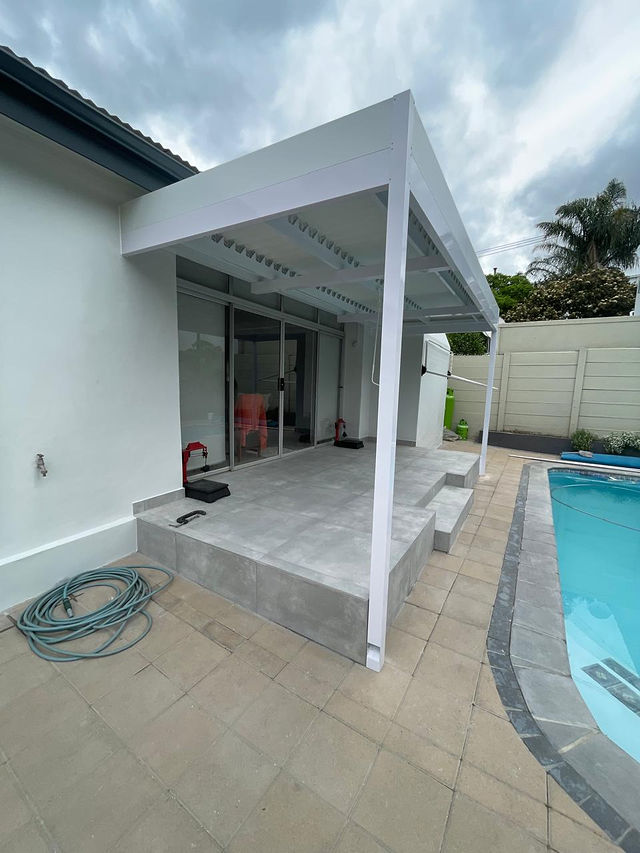 Glass & aluminium louvres — Aluminium louvres (6)