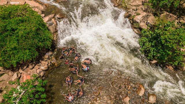 Kuzuri to Jinja — Group 04