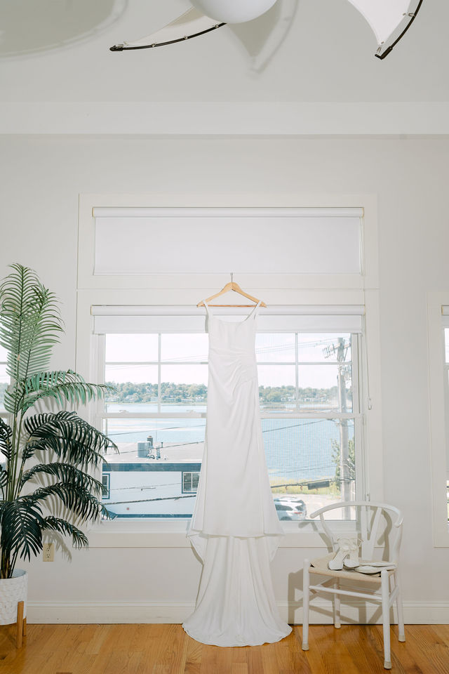 Drew and Julie wedding photography — Regatta Place, Newport, Rhode Island