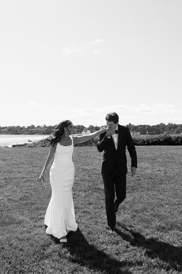 Drew and Julie wedding photography — Regatta Place, Newport, Rhode Island