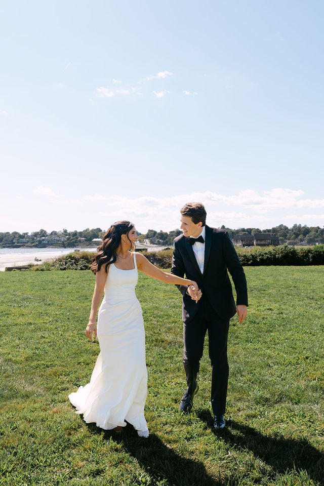 Drew and Julie wedding photography — Regatta Place, Newport, Rhode Island