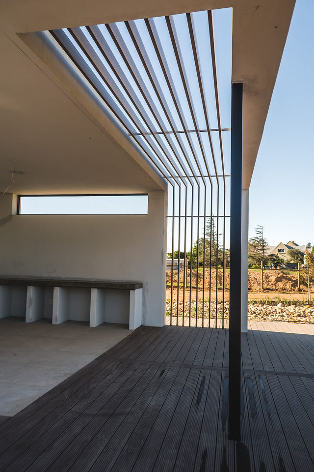 Pergolas — Aluminium & composite pergolas (2)