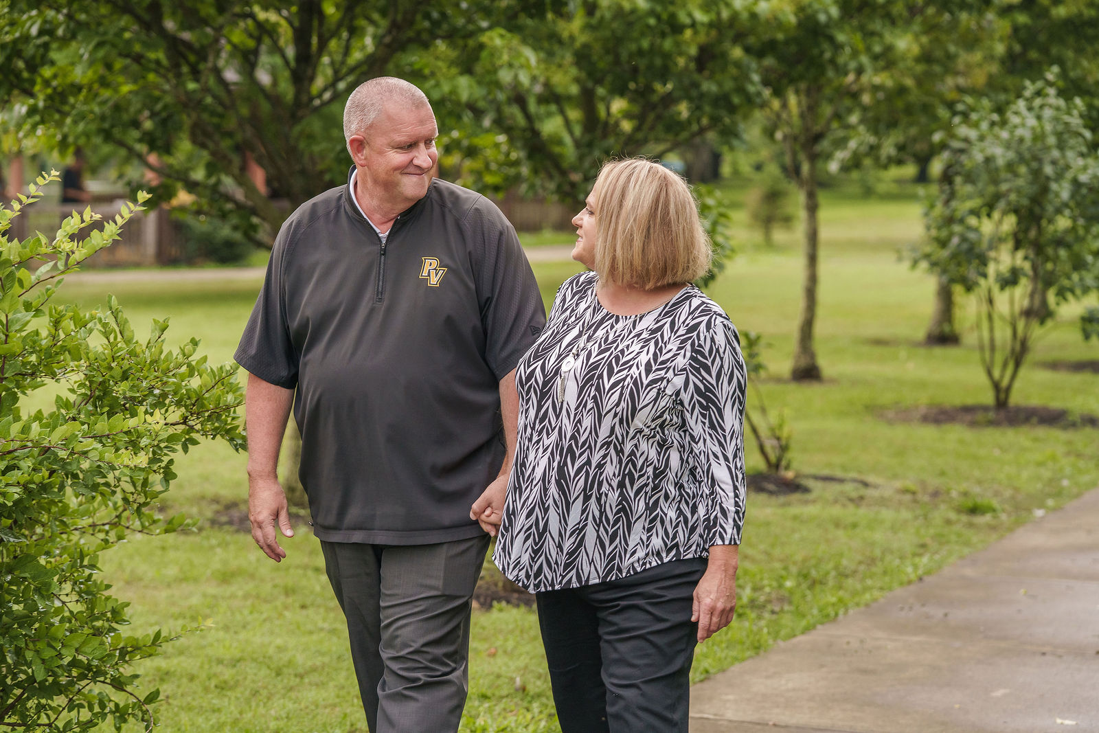Logan Detty Photography - Combs Family - Great Seal Living Magazine
