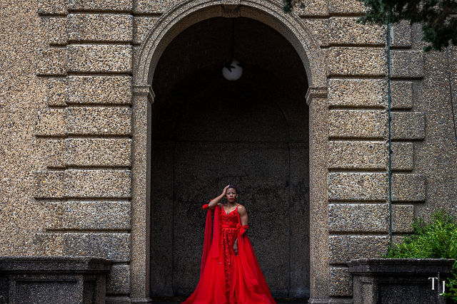 Book-a-Looker Brand Shoot