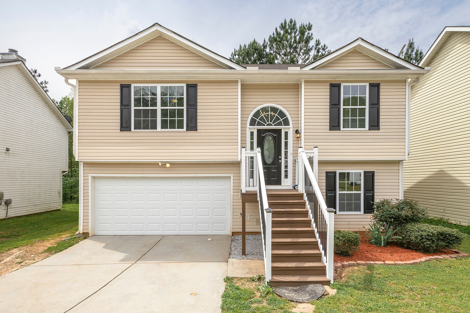10128 Jefferson Village, Covington GA by Curb Appeal Photography