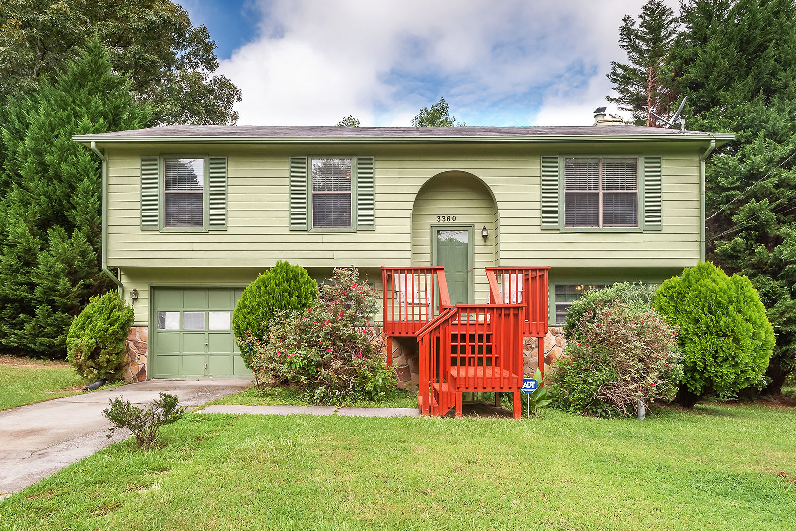 3360 Rebecca Lake Trace, Fairburn GA by Curb Appeal Photography