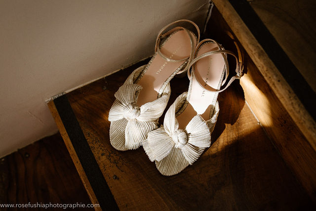 Détail de mariage : les chaussures de la mariée