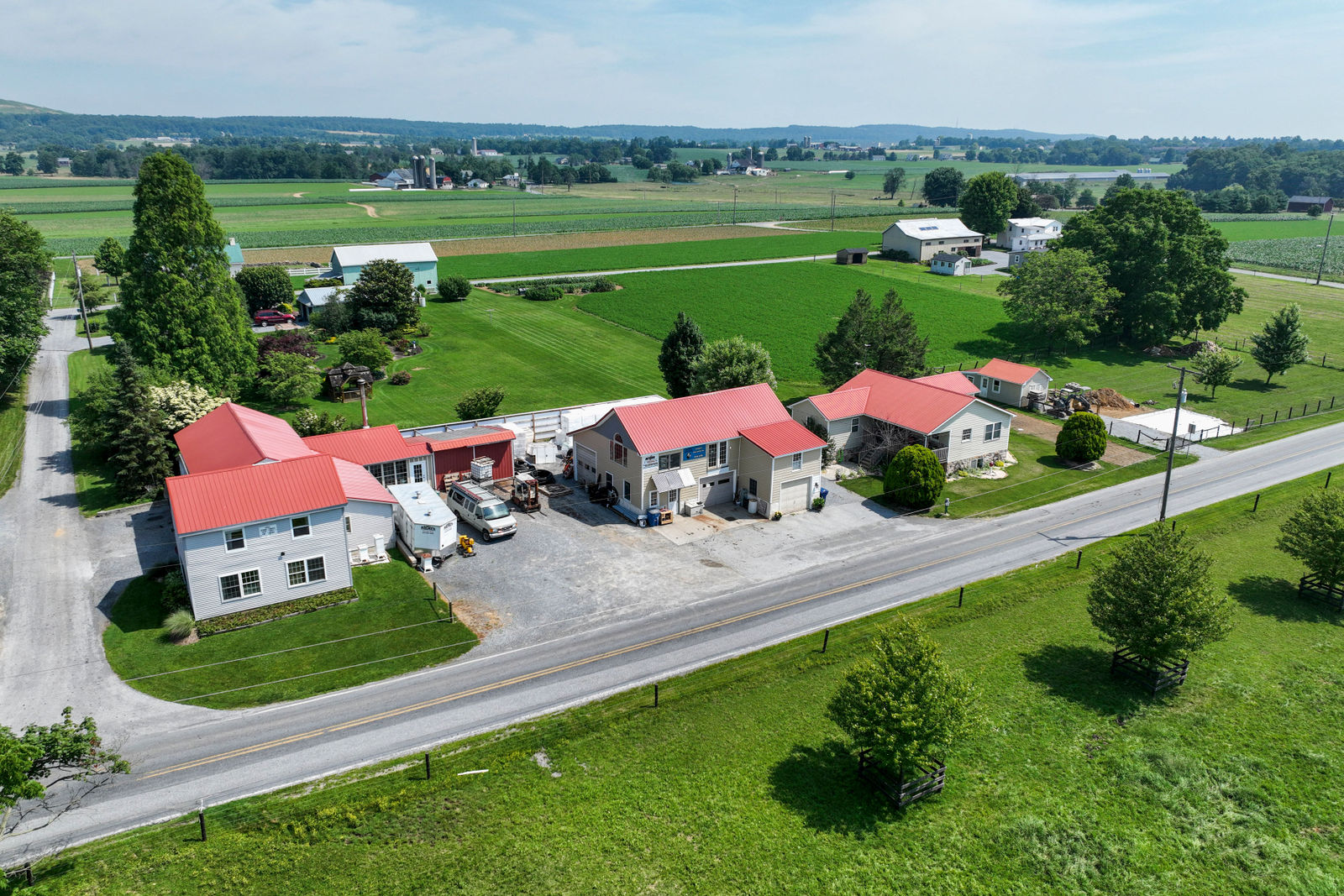 2875 Cambridge Road, Honey Brook by Kline, Kreider & Good Auctioneers