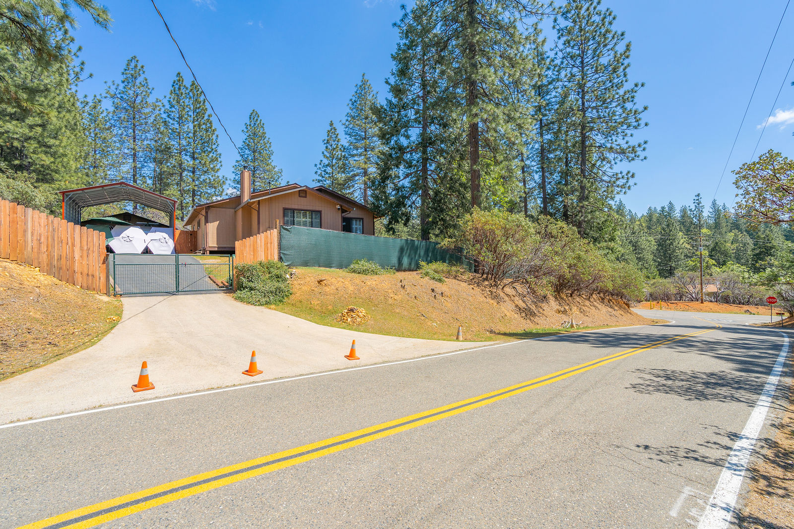 17938 Acorn Court Pioneer, CA 95666 by Amador Photo