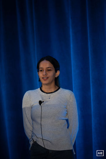Preetika Bhateja — World’s Fair 2026 session photo
