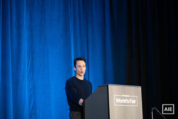 Filip Makraduli — World’s Fair 2026 session photo