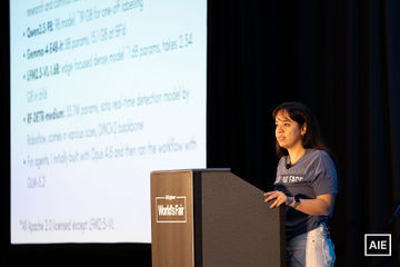 Merve Noyan — World’s Fair 2026 session photo