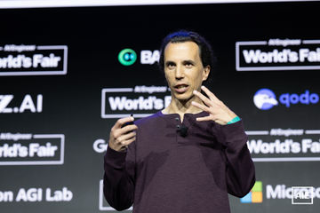 Pablo Castro — World’s Fair 2026 keynote photo