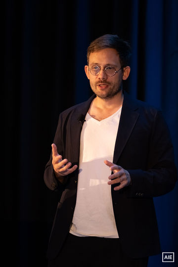 Rémi Louf — World’s Fair 2026 session photo