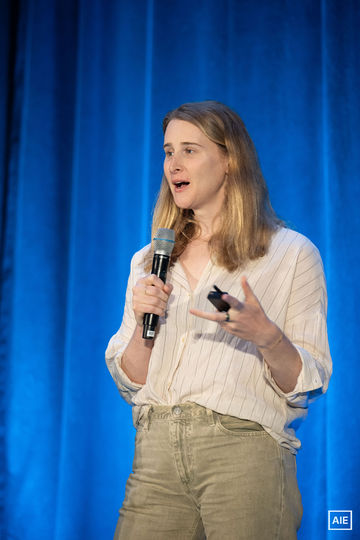 Natalie Meurer — World’s Fair 2026 session photo