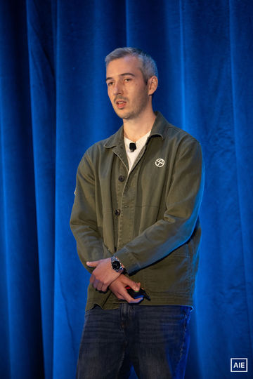 Robert McHardy — World’s Fair 2026 session photo