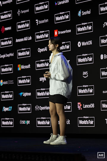 Tereza Tížková at AI Engineer World’s Fair 2026, Keynote, 2_June 30; automated face match