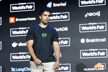 Tejas Bhakta at AI Engineer World’s Fair 2026, Keynote, 3_July 1; automated face match