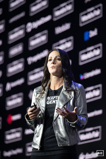 Antje Barth — World’s Fair 2026 keynote photo