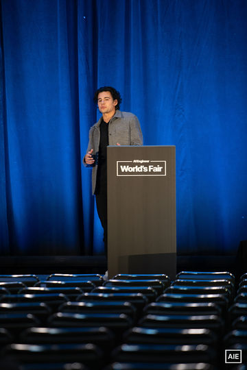 Kenny Workman at AI Engineer World’s Fair 2026, Speakers, 3_July 1; automated face match