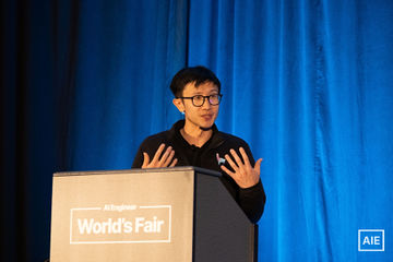 Jerry Liu — World’s Fair 2026 session photo