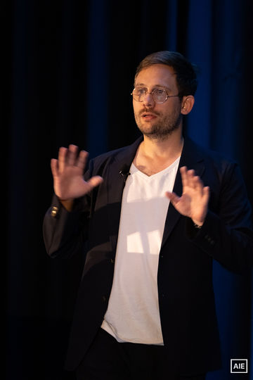 Rémi Louf — World’s Fair 2026 session photo