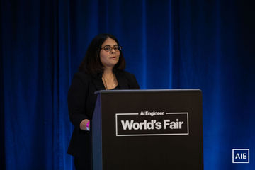 Samridhi Vaid — World’s Fair 2026 session photo