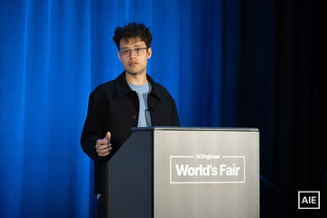 Pierluca D'Oro — World’s Fair 2026 session photo