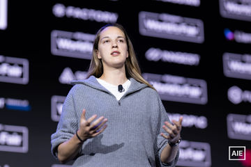 Katelyn Lesse — World’s Fair 2026 session photo