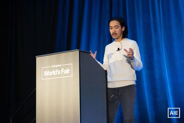 James Le — World’s Fair 2026 session photo