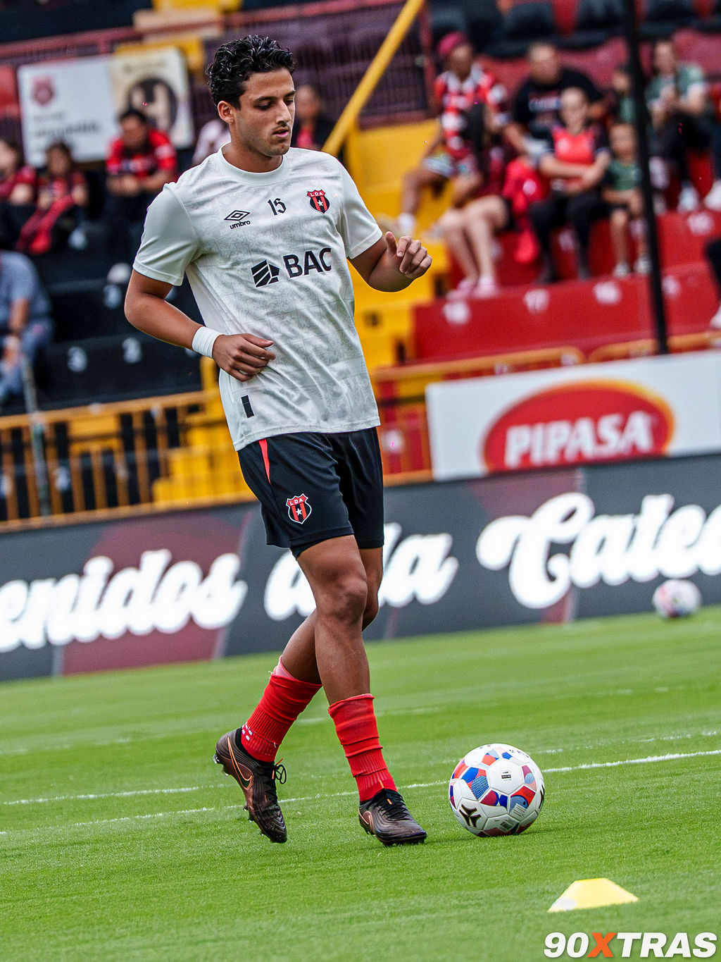 Alajuelense vs San Carlos, photo 5 of 12