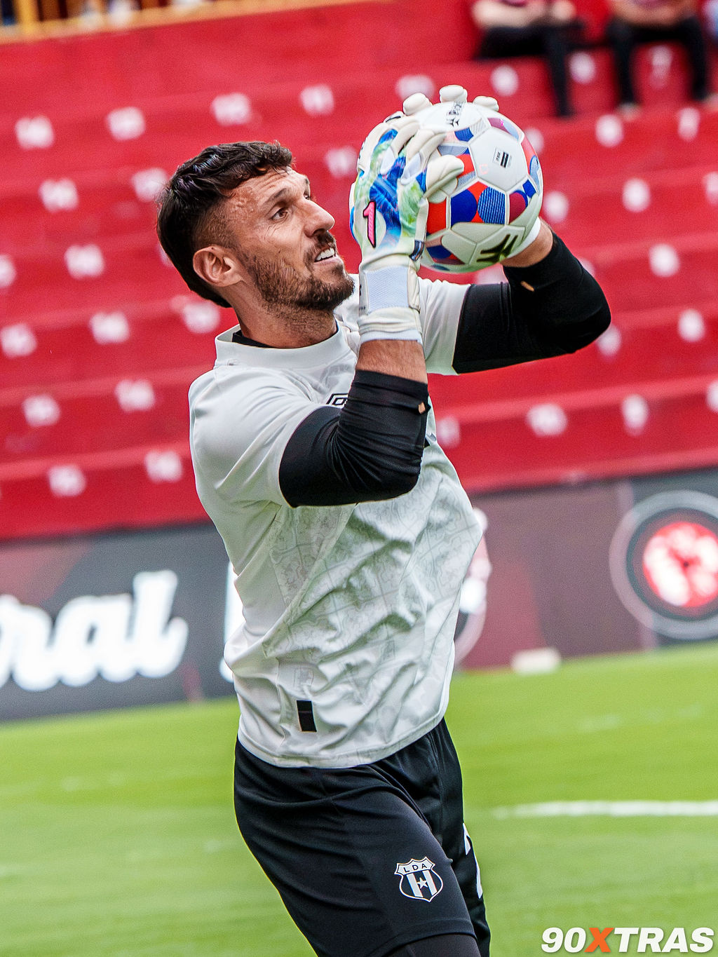 Alajuelense vs San Carlos, photo 2 of 12