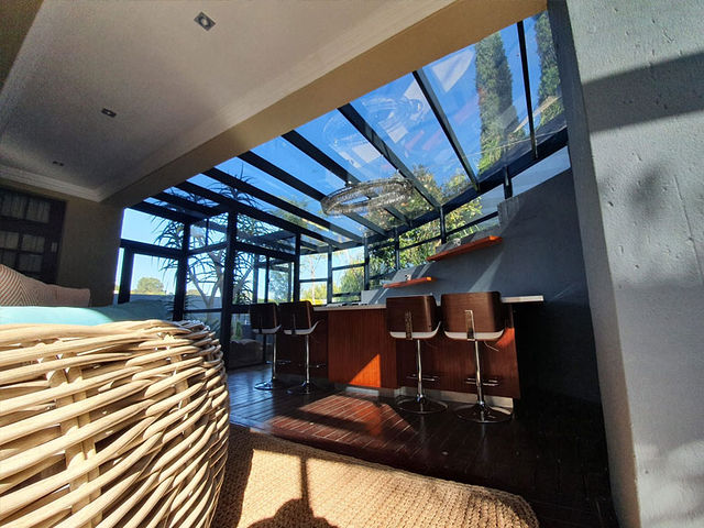 Glass conservatories — Glass conservatories (2)