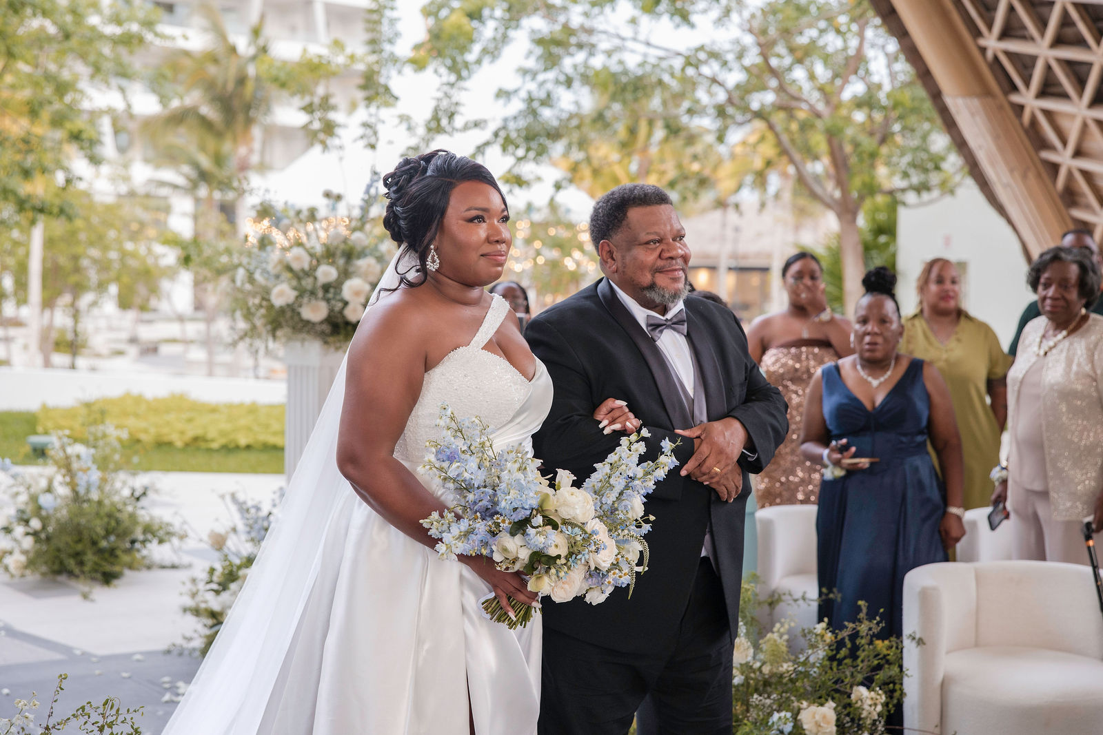 Wedding at Garza Blanca Resort & Spa Cancun photographed by Arch Wedding Studio