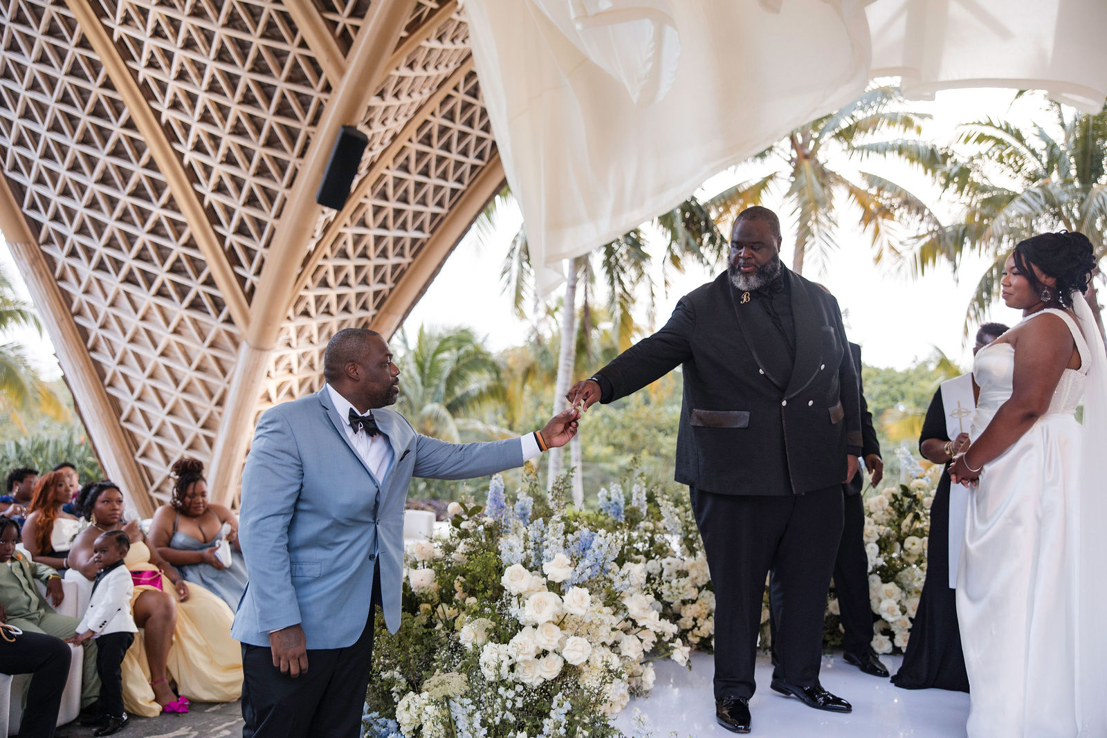 Wedding at Garza Blanca Resort & Spa Cancun photographed by Arch Wedding Studio