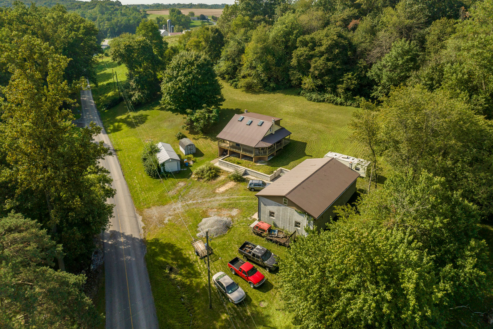 193 Hollow Road, Quarryville` by Kline, Kreider & Good Auctioneers