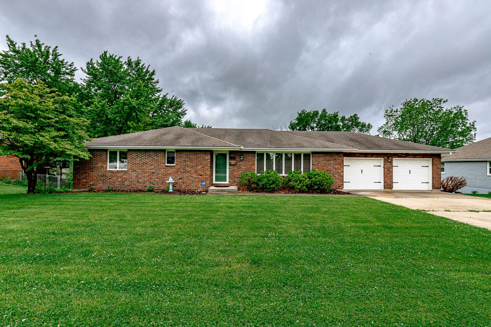 37 Hillcrest Drive by KC Home Photography