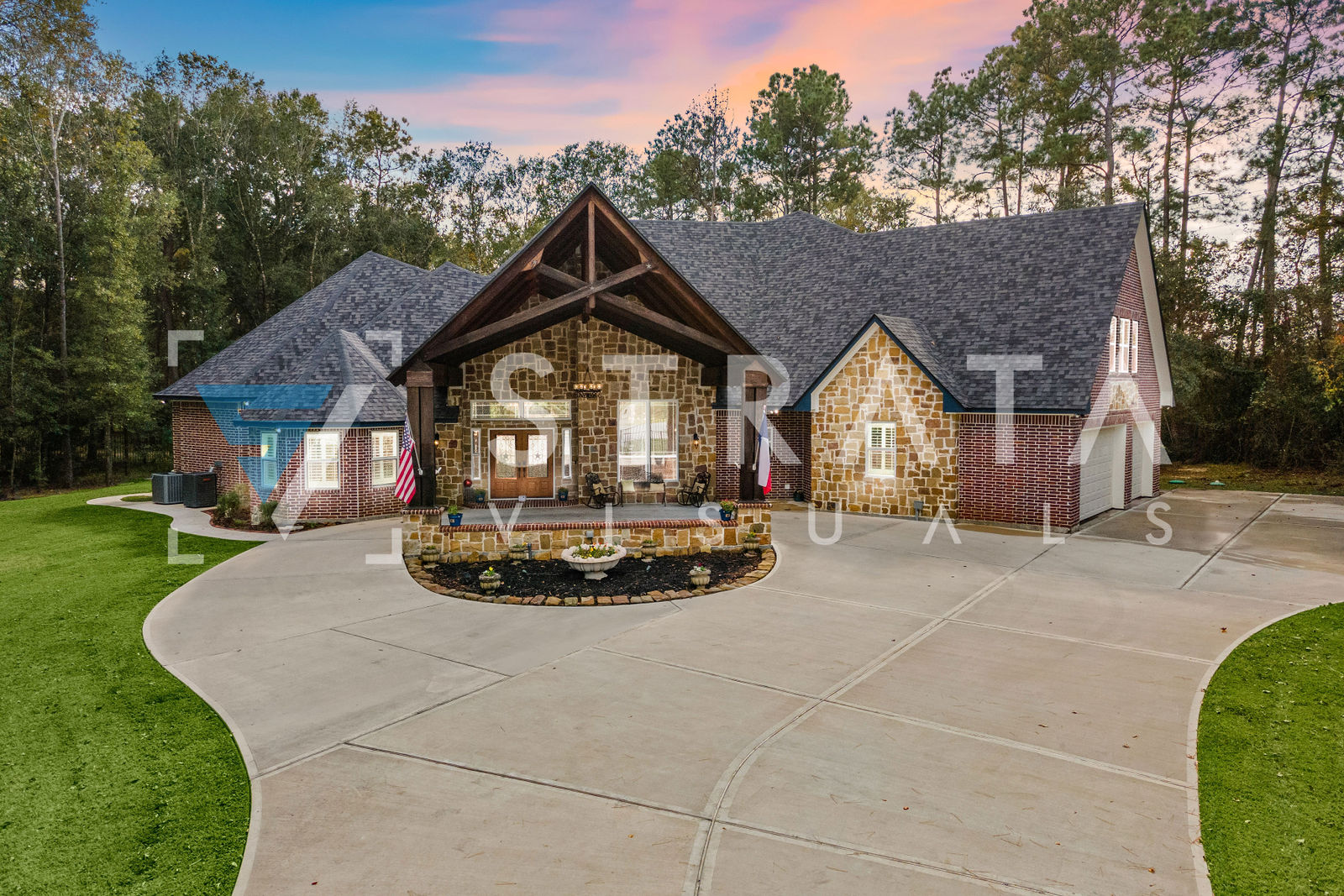 gallery.stratavisuals.com