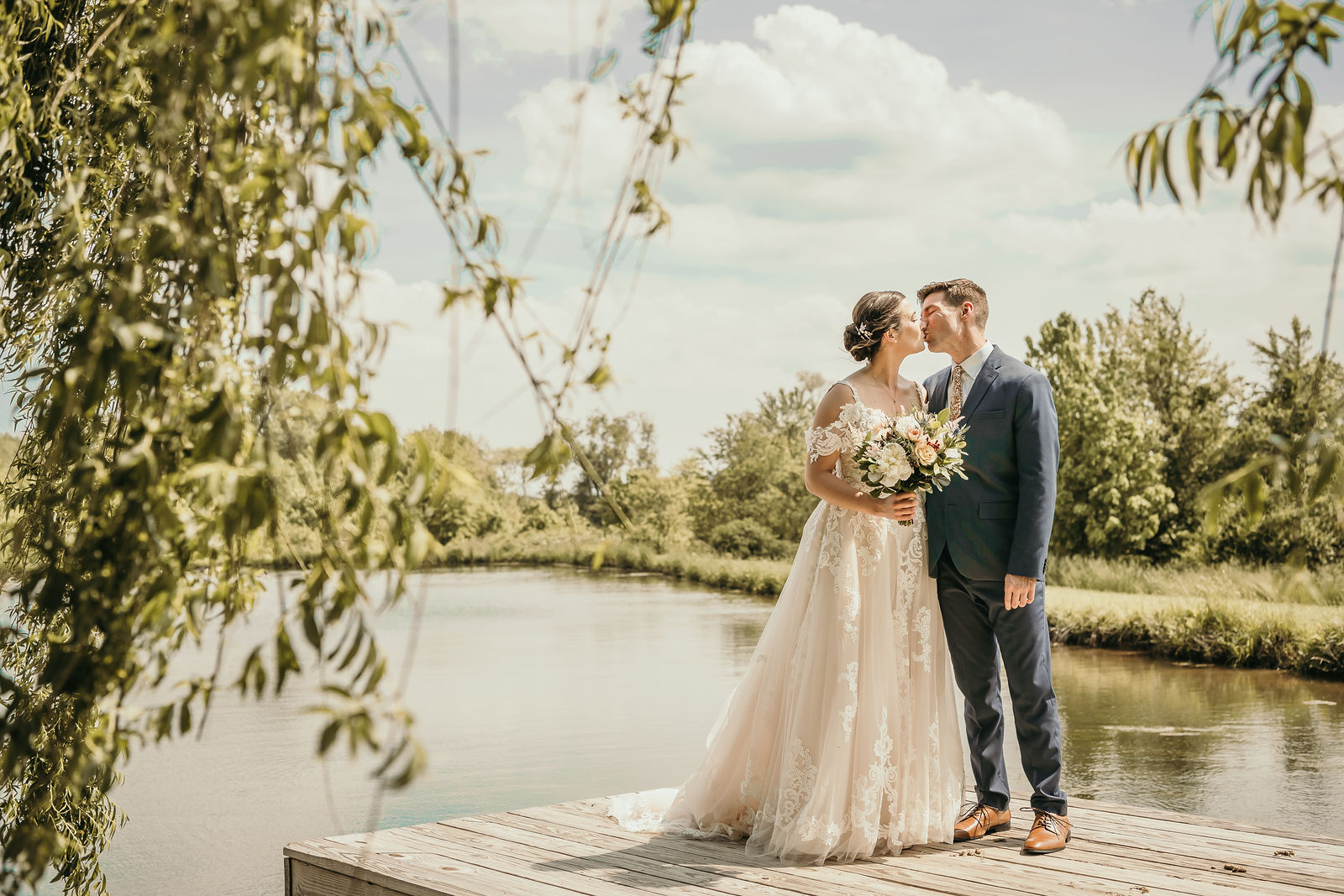 Emily & Steve by Southern Shutter Photography