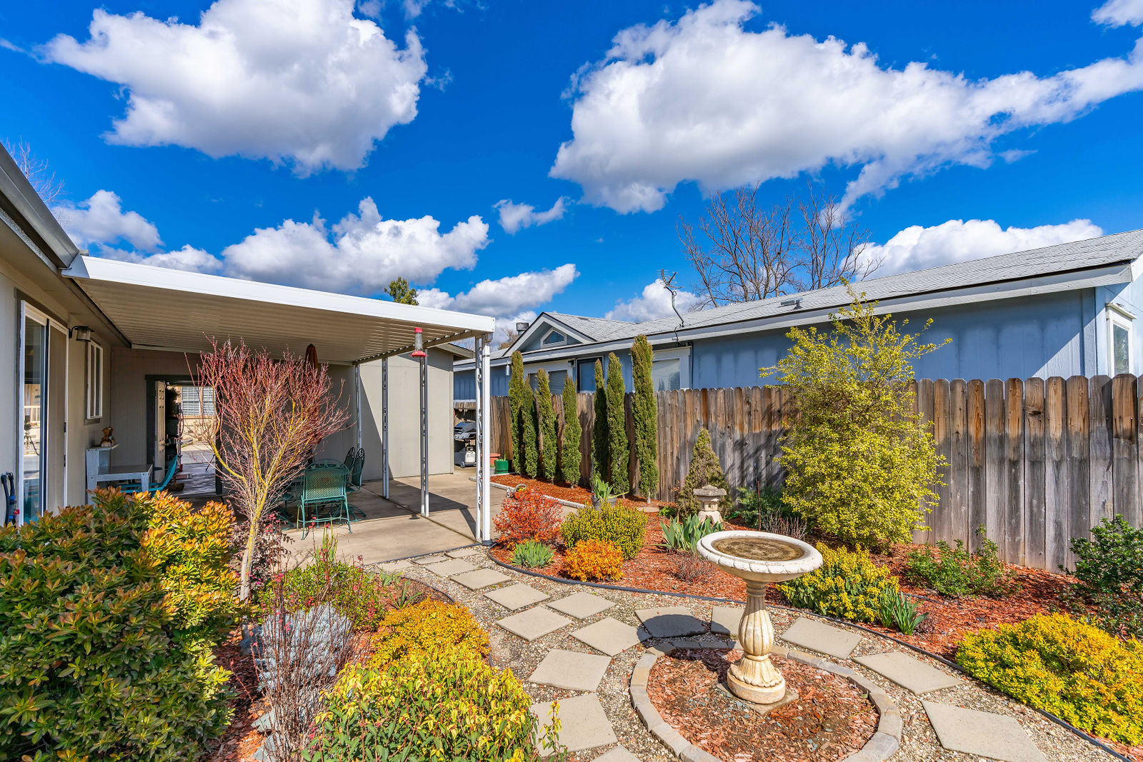 5534 N Park Dr Ione, CA by Amador Photo