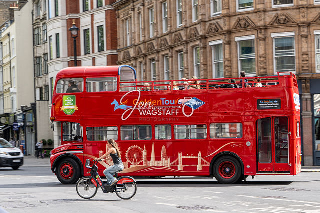 Street Photography: City of London — gallery by Jon Wagstaff