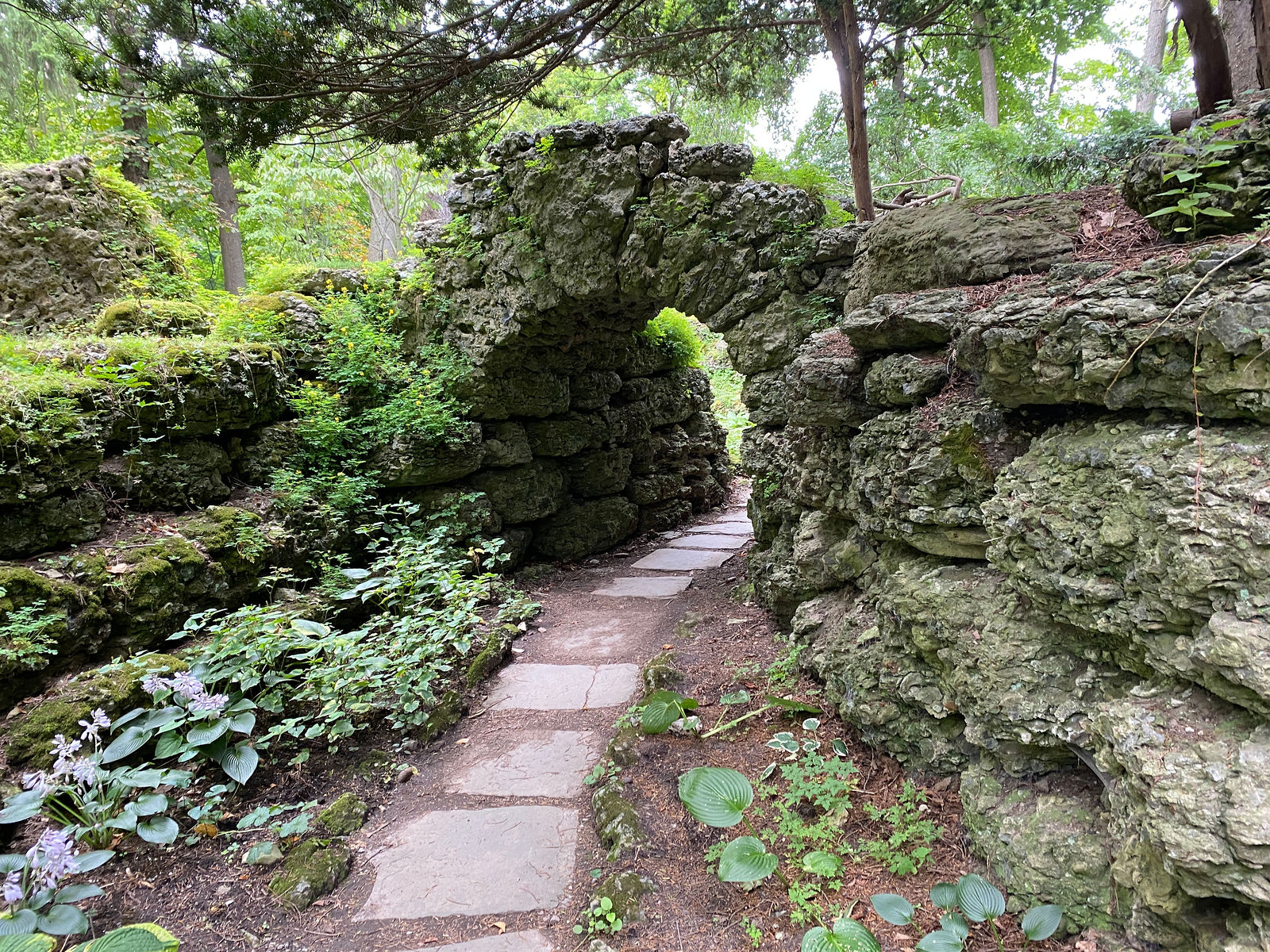 Sonnenberg Gardens