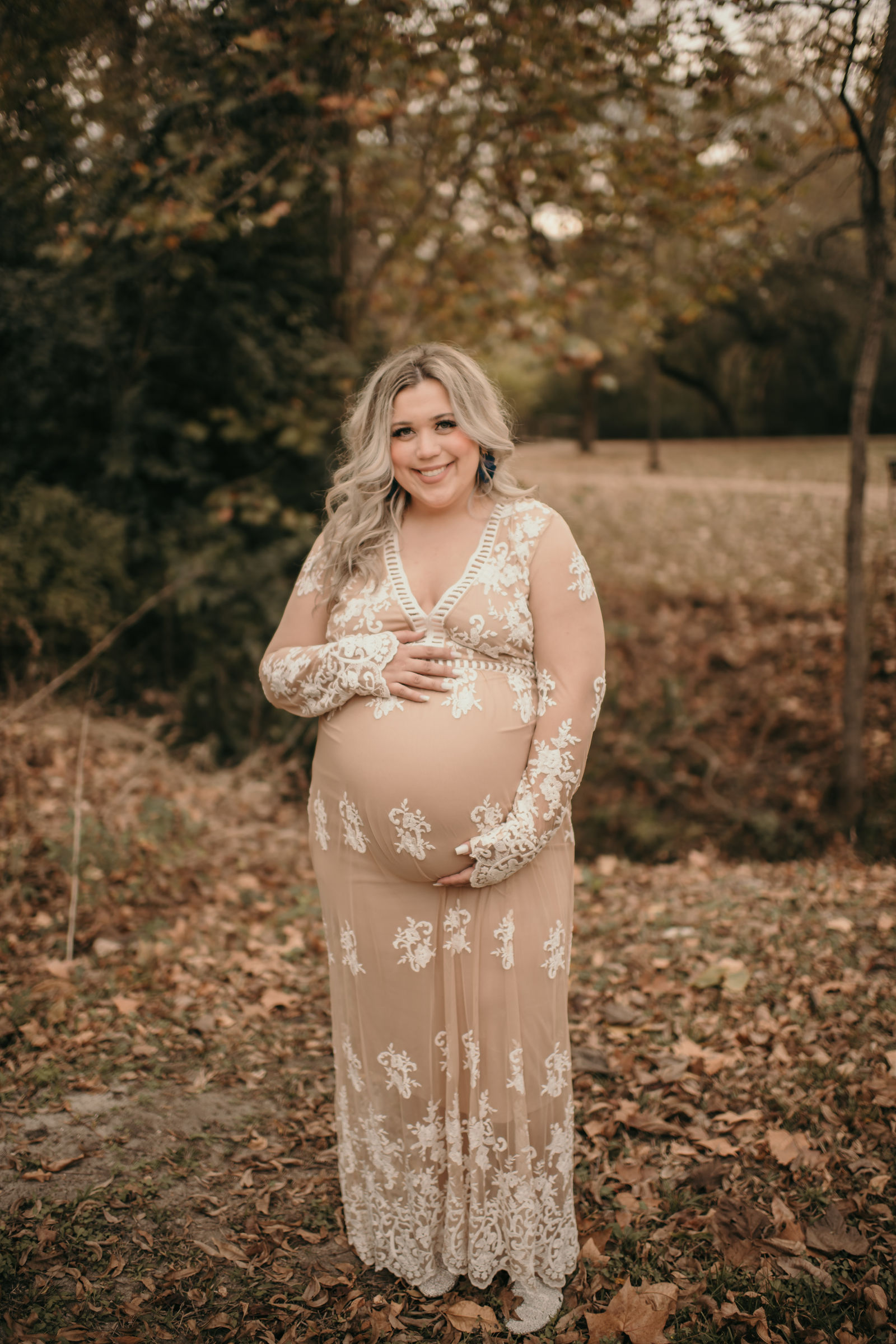 Paige Maternity by LeeAnn Livingston Photography