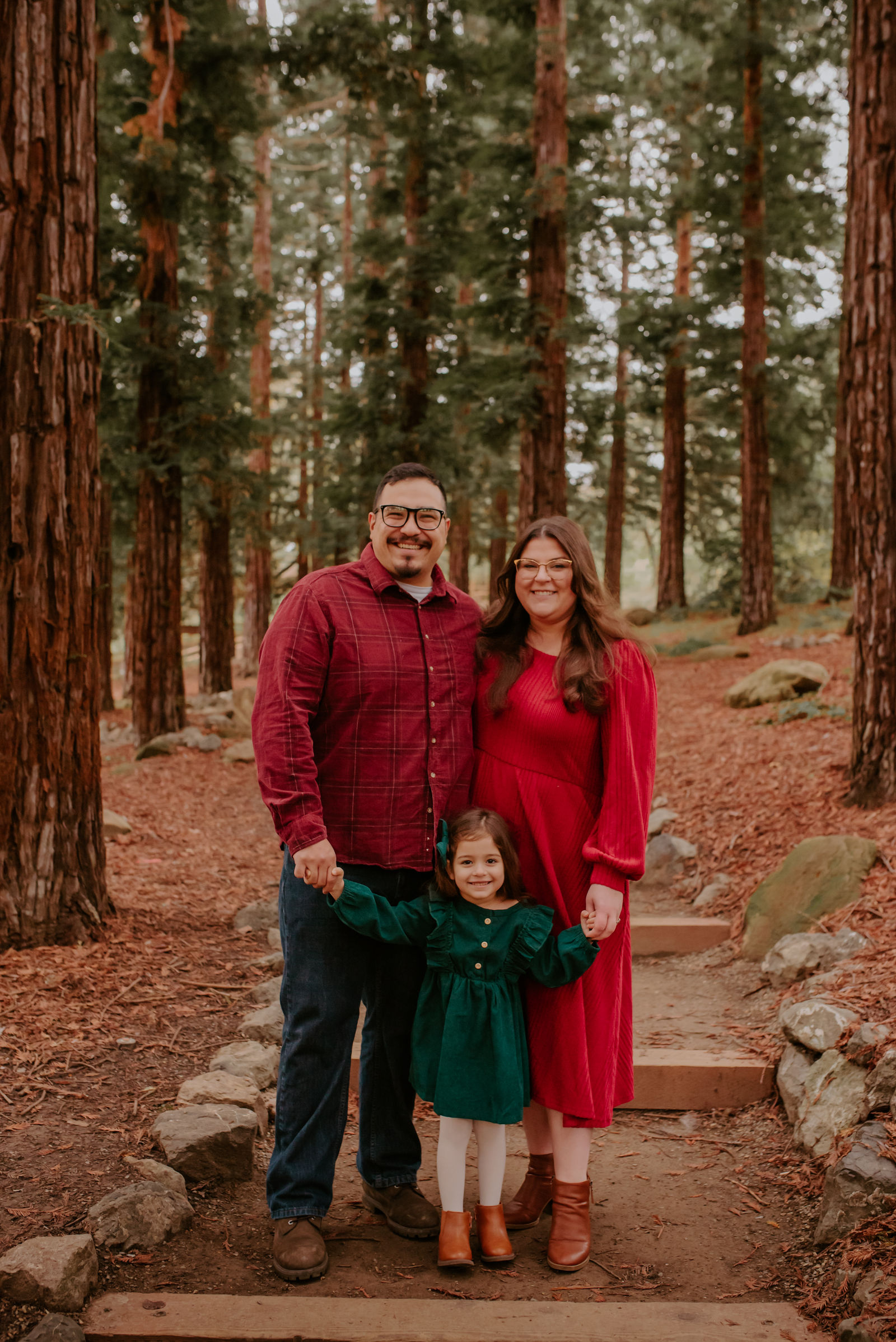 Julia + family by GOLD by Dani photography