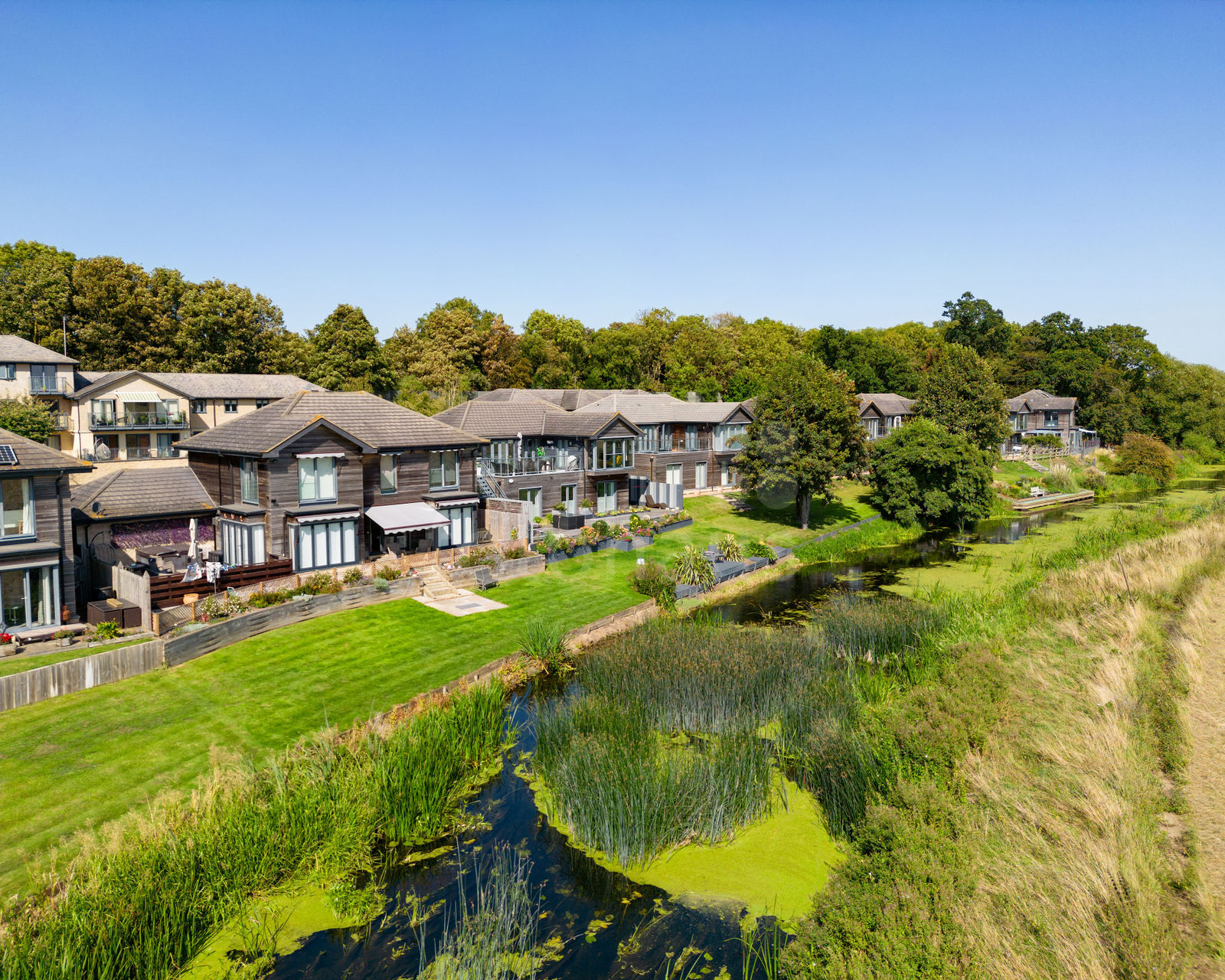 Waters Meet, Huntingdon Campbell Buchanan by Fotohaus